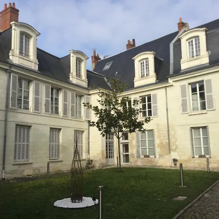 Quartier Halles 70m2 *