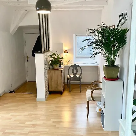 Quartier Halles 70m2 *