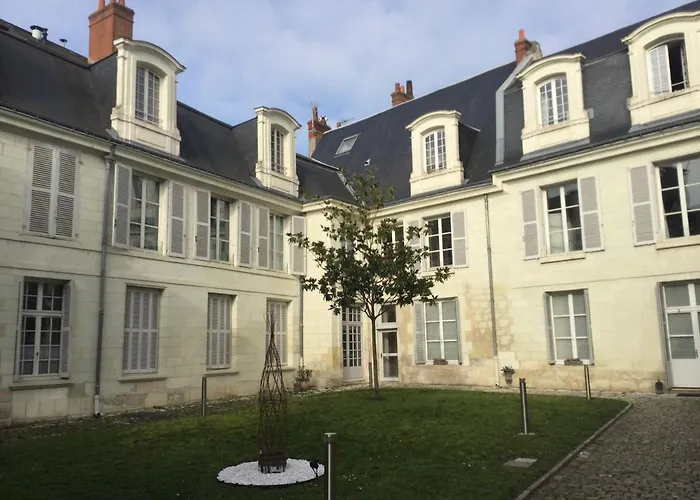 Quartier Halles 70m2 *