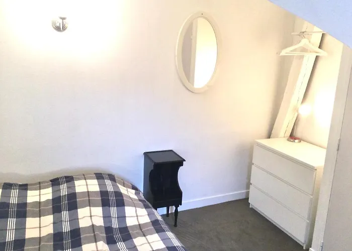 Quartier Halles 70m2 아파트