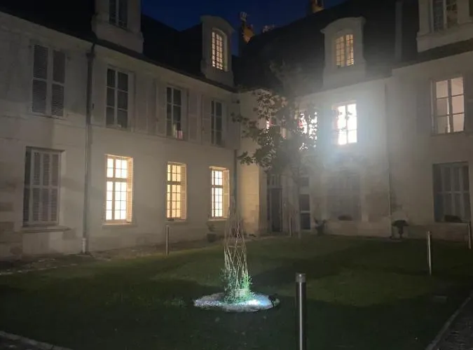 아파트 Quartier Halles 70m2